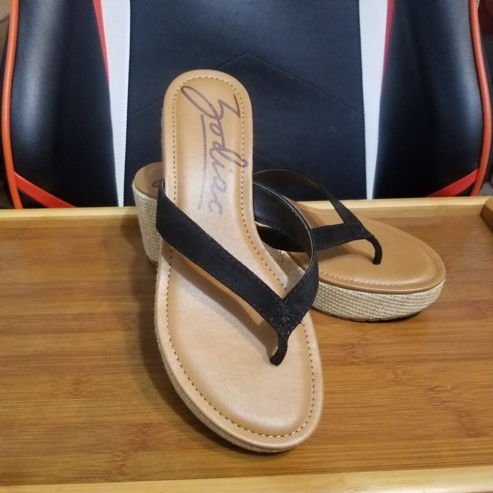 "Zodiac" 8M Black Wedge Sandal